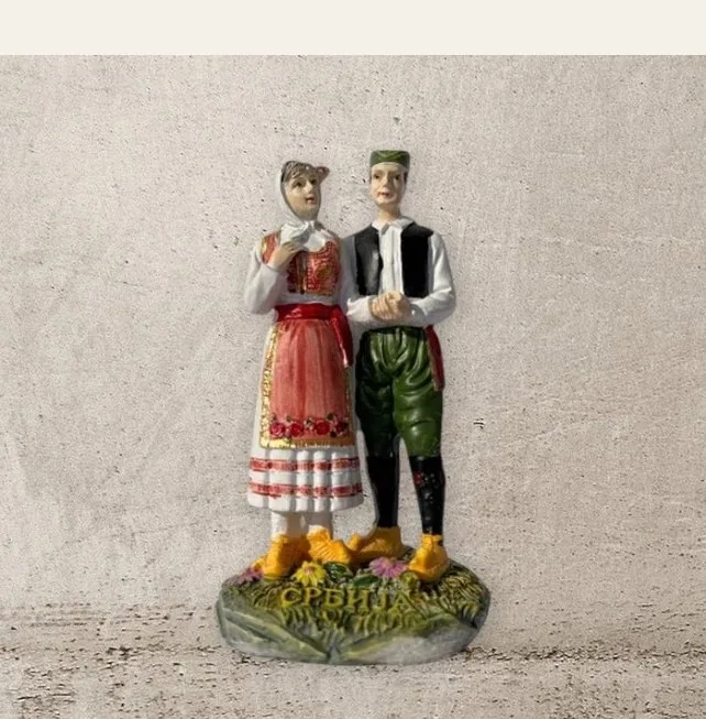 Figura par u nošnji