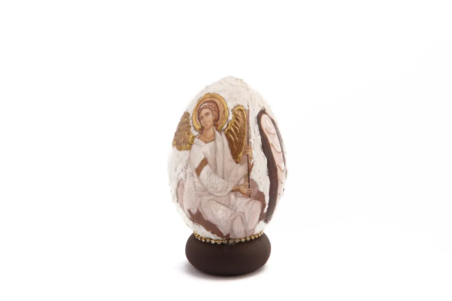 White decorative egg, White Angel