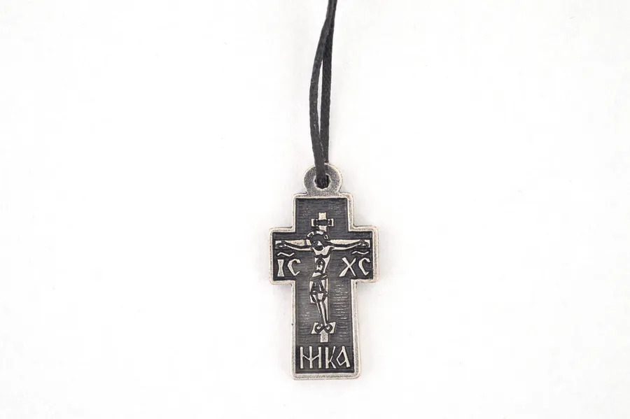 Metal neck cross 12