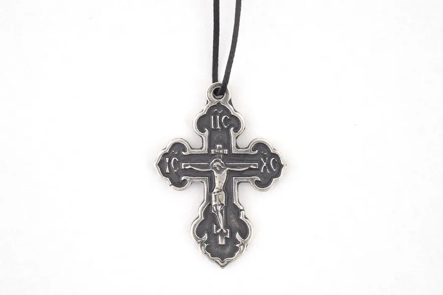 Metal neck cross 20
